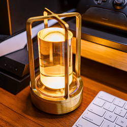 CrystalAura™ |  Leuchtende kabellose Tischlampe