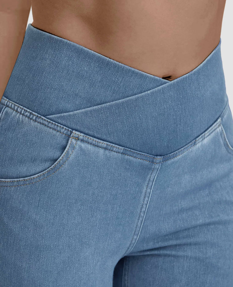 Beatrice™ | Hochgeschnittene Crossover-Jeans