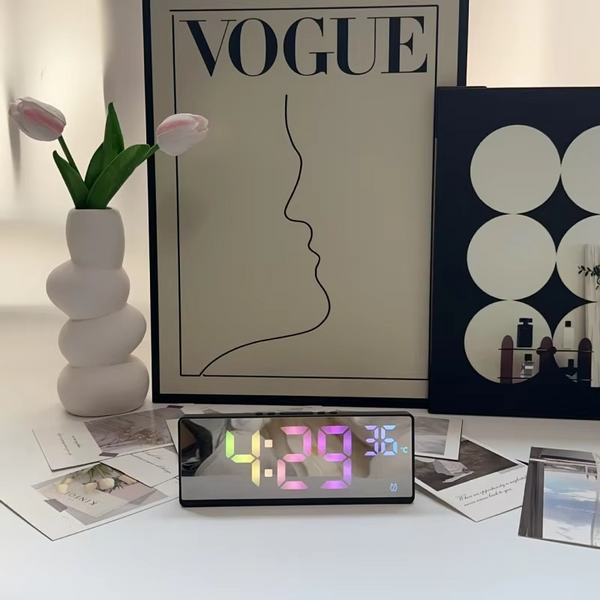 50% RABATT TEMPORÄR | NeonTick™ | Klare Zeitanzeige mit gemütlichem Licht!