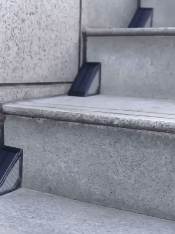 2 + 2 GRATIS HEUTE  GlowStair™ 
