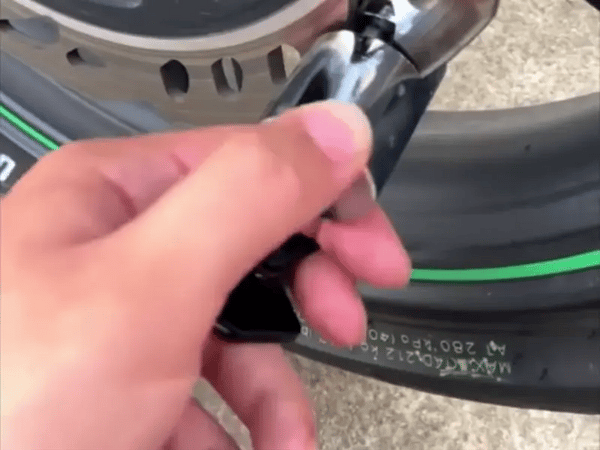 1 + 1 GRATIS HEUTE  MotoLock™