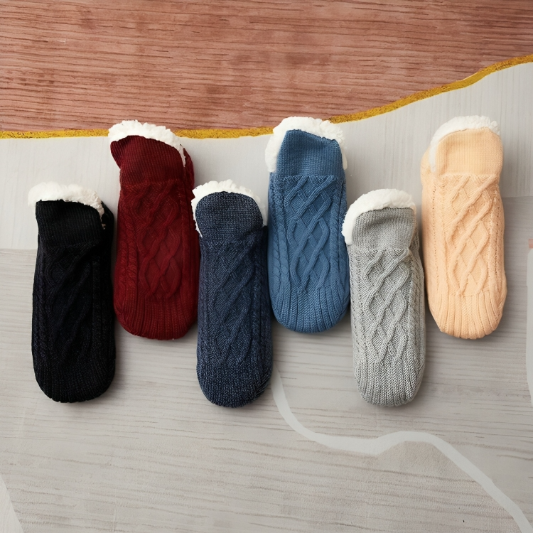 1 + 2 GRATIS HEUTE | FluffStep™ | Hält die Füße auf kalten Oberflächen in Innenräumen warm!