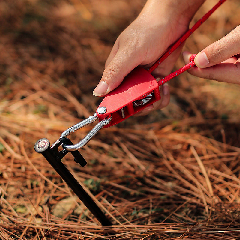 TentGrip™ | Hochfestes Seil und schnell lösbare Umlenkrolle