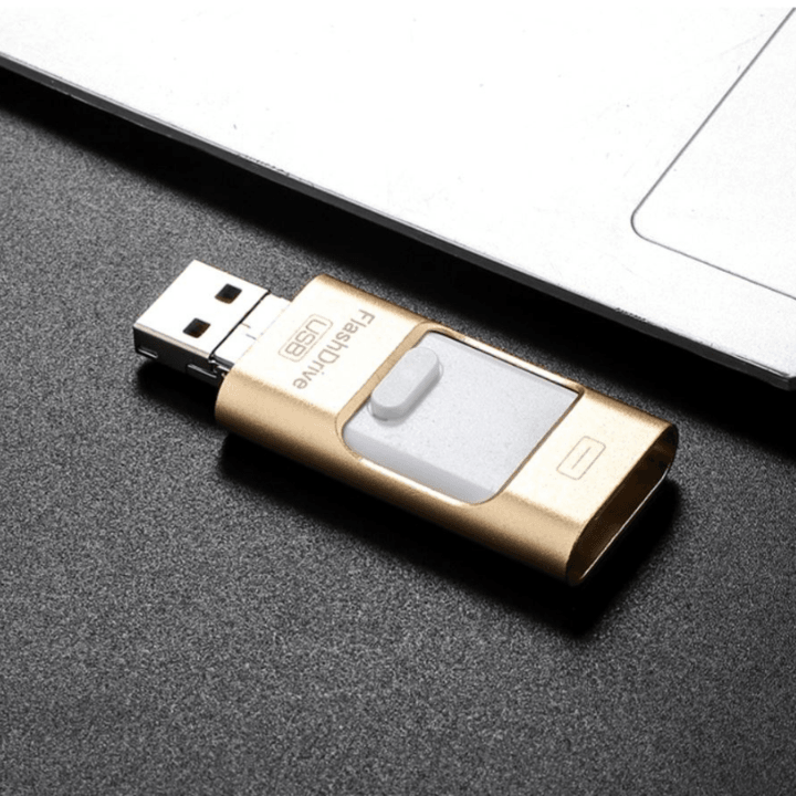 Plug & Play USB Drive ™ für iPhone - ByCheri